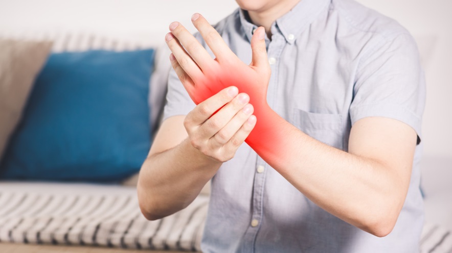 How to Identify the Early Signs of Carpal Tunnel Syndrome?